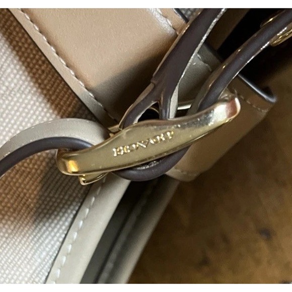 Coach Hadley Convertible Crossbody Bag With Canvas CAK50 Gold NWT Classic Logo‎ - Picture 4 of 11